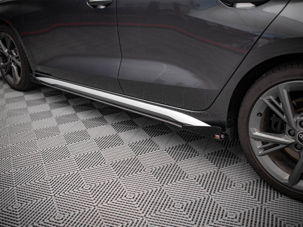 Side Flaps - Audi S3 / A3 S Line 8Y / 8Y Facelift
