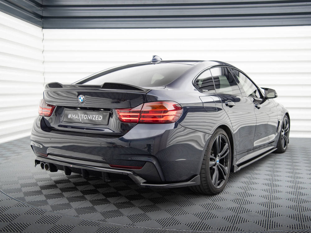Central Rear Splitter (Vertical Bars) - BMW 4 Series (Coupe / Gran Coupe / Cabrio M-Pack F32 / F36 / F33)