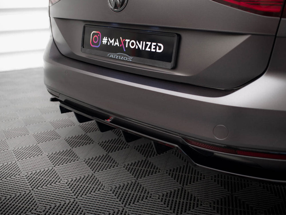 Rear Splitter (Vertical Bars) - Volkswagen Passat Sedan / Variant B8