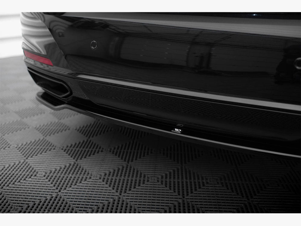 Rear Splitter - BMW 7 Series G11 / G12 (Facelift)