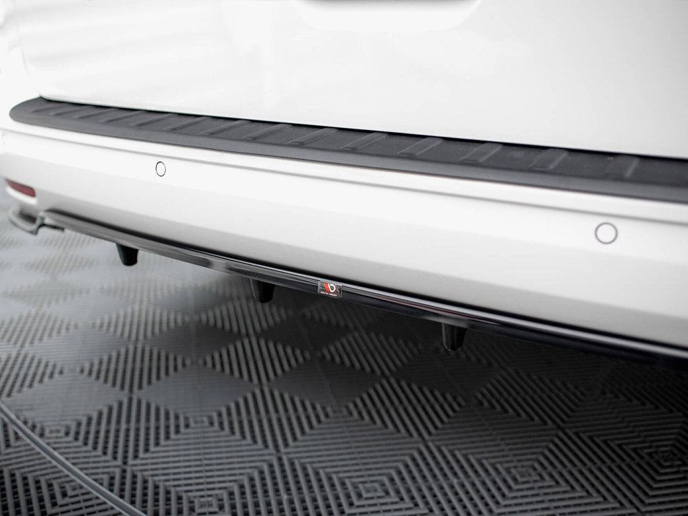 Rear Splitter (Vertical Bars) - Volkswagen Caddy Maxi Mk5