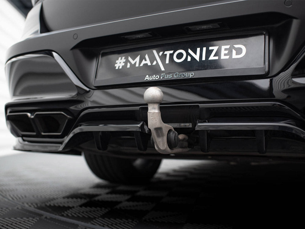 Central Rear Splitter (Vertical Bars) - BMW M7 (60e G70)
