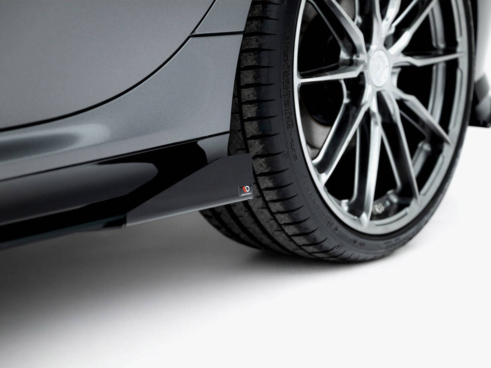 Street PRO Side Skirts Diffusers + Flaps - BMW M1 (35i F70)