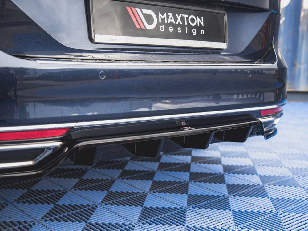 Rear Splitter (Vertical Bars) - Volkswagen Passat B8