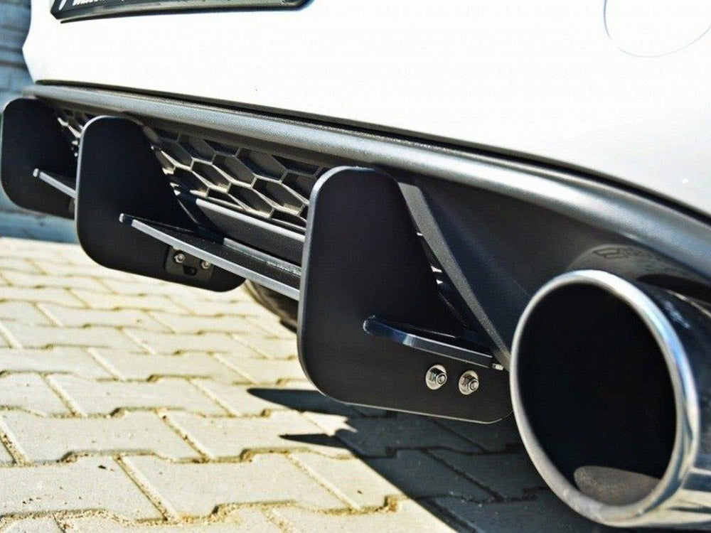 Rear Diffuser &amp; Rear Side Splitters - Volkswagen Golf GTI Mk7