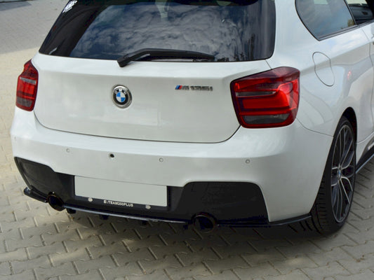 Central Rear Splitter (Vertical Bars) - BMW 1 Series F20 / F21 (Textured)