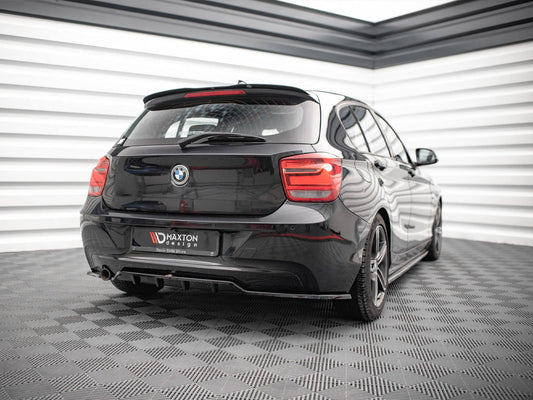 Central Rear Splitter (Vertical Bars) - BMW 1 Series F20