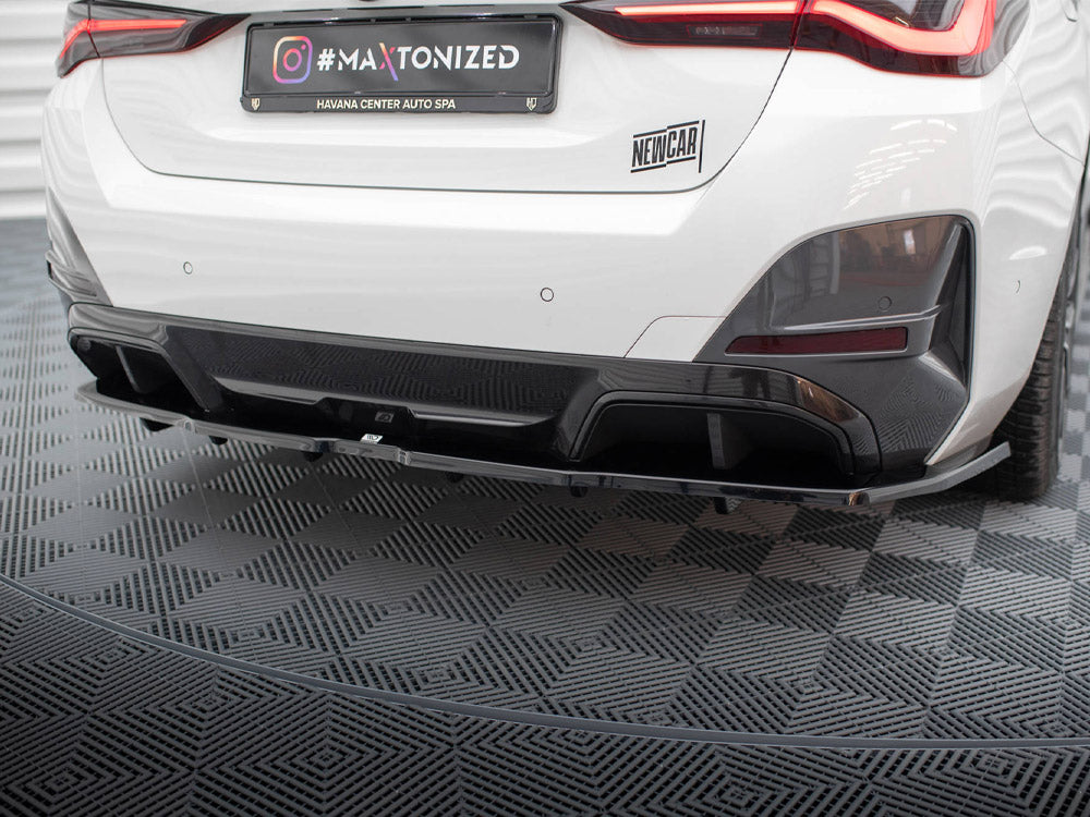 Central Rear Splitter (Vertical Bars) V1 - BMW I4 (M-Pack G26)