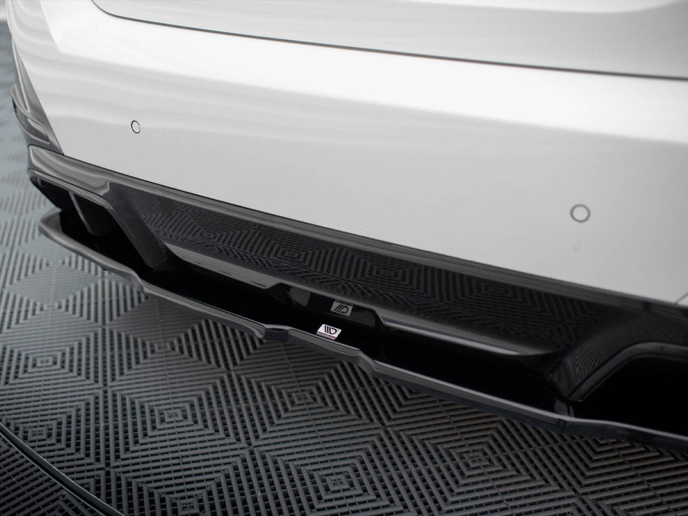 Central Rear Splitter (Vertical Bars) V2 - BMW I4 (M-Pack G26)