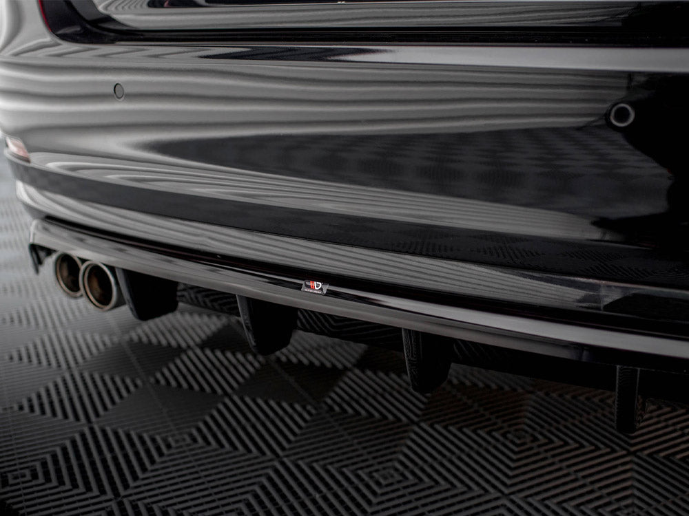 Central Rear Splitter (Vertical Bars) - BMW 4 Series (Gran Coupe F36)