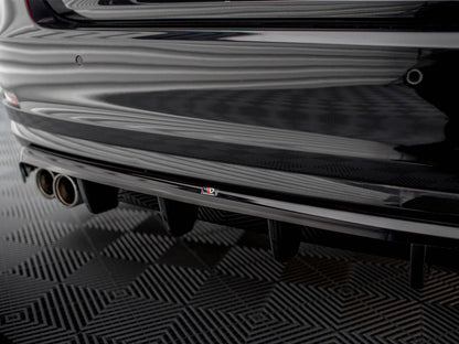 Central Rear Splitter (Vertical Bars) - BMW 4 Series (Gran Coupe F36)