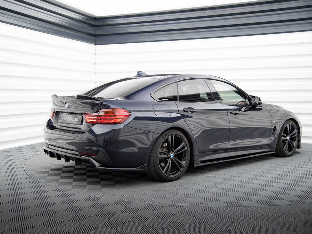 Central Rear Splitter (Vertical Bars) - BMW 4 Series (Coupe / Gran Coupe / Cabrio M-Pack F32 / F36 / F33)