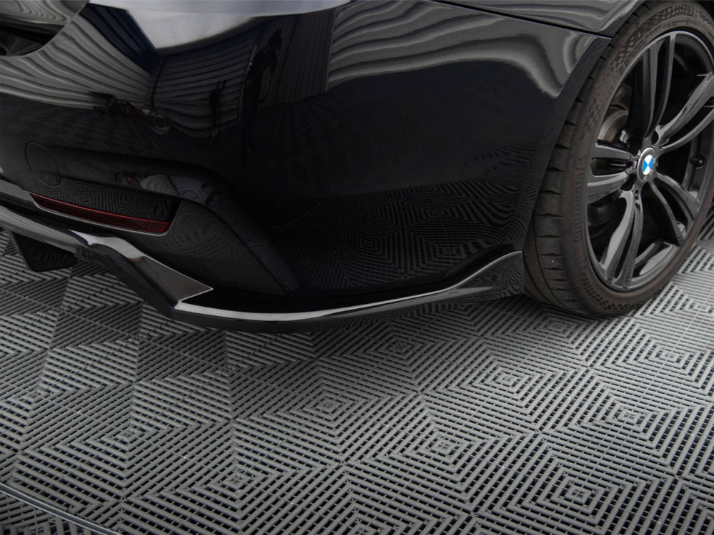 Central Rear Splitter (Vertical Bars) - BMW 4 Series (Coupe / Gran Coupe / Cabrio M-Pack F32 / F36 / F33)