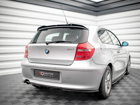 Central Rear Splitter (Vertical Bars) - BMW 1 Series E81 (Facelift)