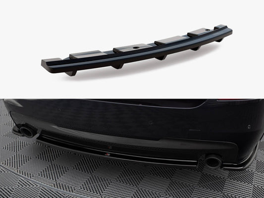Central Rear Splitter (Vertical Bars) - BMW 5 Series F11 (M-Pack)