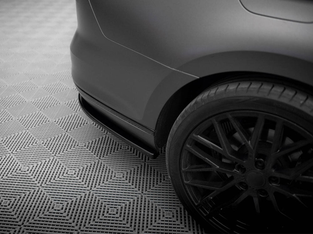 Rear Splitter (Vertical Bars) - Volkswagen Passat Sedan / Variant B8