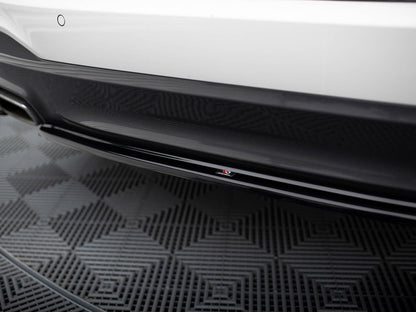Central Rear Splitter - BMW 5 Series G30 / G31 (M Sport)