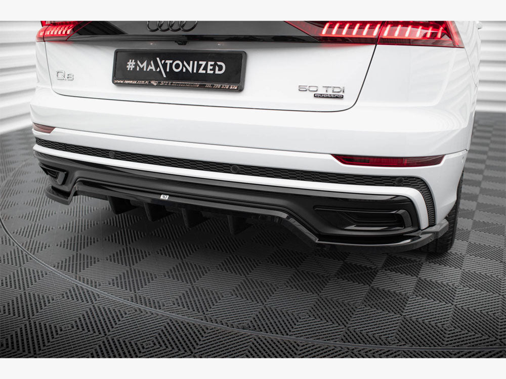 Central Rear Splitter (Vertical Bars) - Audi Q8 S Line Mk1