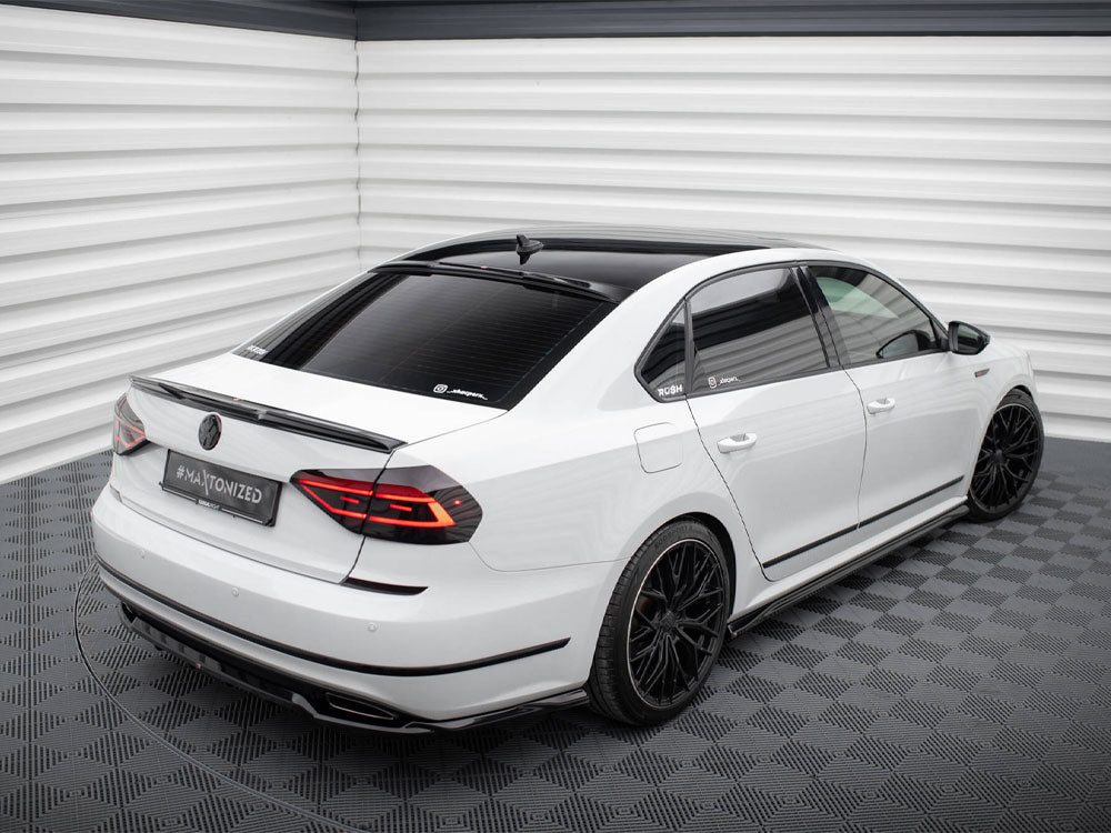 Rear Window Extension - Volkswagen Passat GT B8 Facelift USA