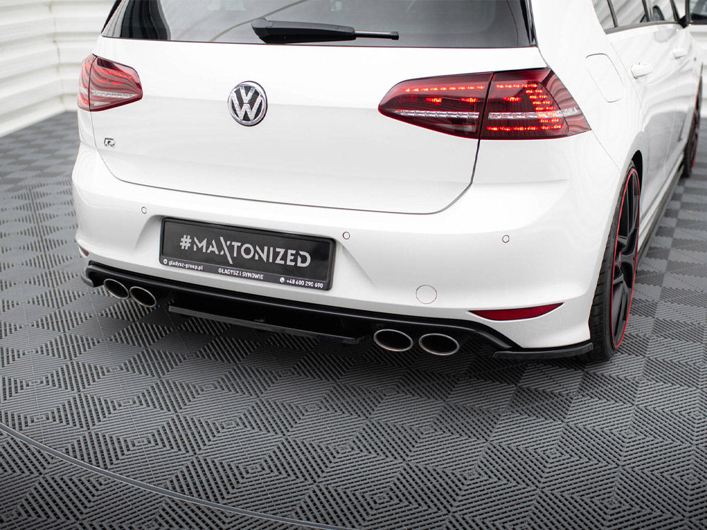 Central Rear Splitter (Vertical Bars) - Volkswagen Golf R Mk7