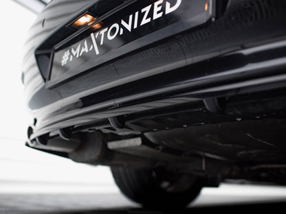 Central Rear Splitter (Vertical Bars) - BMW 6 Series (Coupe / Cabrio E63 / E64)