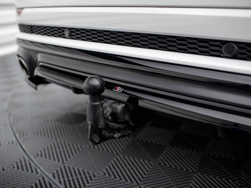 Central Rear Splitter (Vertical Bars) V.2 - Audi SQ8 Mk1
