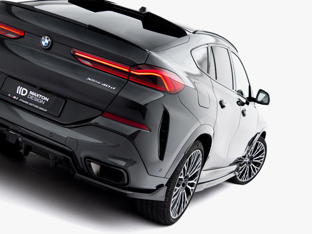 Central Rear Splitter (Vertical Bars) V2 - BMW X6 (M-Pack G06 Facelift)