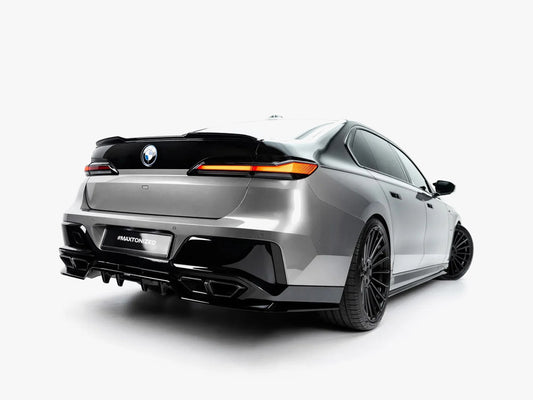 Rear Splitter (With Vertical Bars) V2 - BMW M7 (60e xDrive G70)